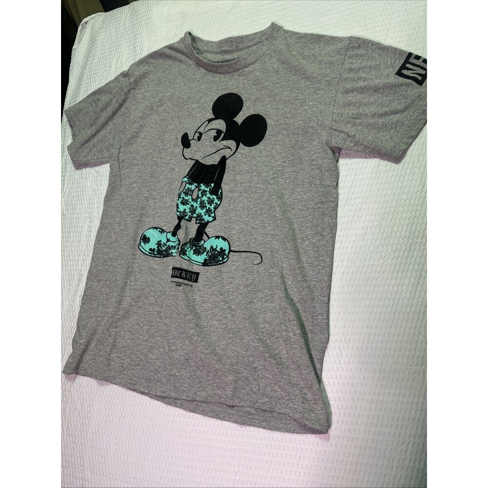Disney NEFF Mickey Mouse Mens Small Short Sleeve Gray T- Shirt